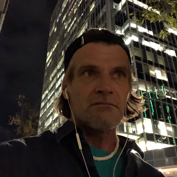 Meet your Posher, David - Picture 1 of 1